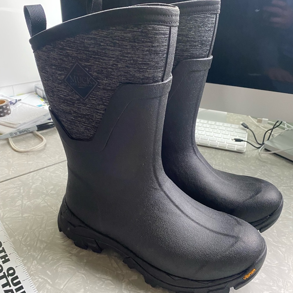 Muck Boot Women’s Arctic Ice Mid Snow Boot